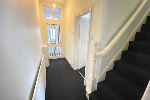 3 bedroom terraced house for sale, 798 Rochdale Road, Royton, Oldham, OL2 6XF