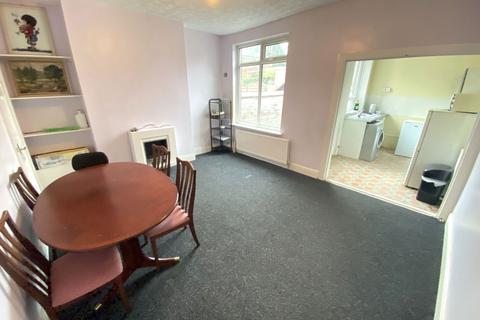 3 bedroom terraced house for sale, 798 Rochdale Road, Royton, Oldham, OL2 6XF