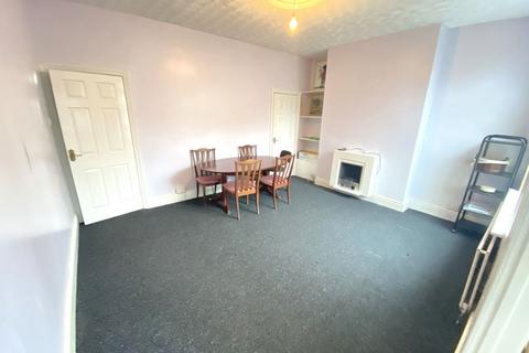 3 bedroom terraced house for sale, 798 Rochdale Road, Royton, Oldham, OL2 6XF