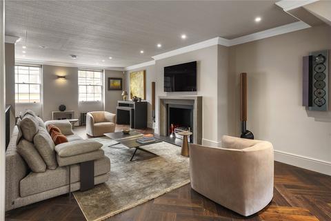 undefined, Cadogan Lane, London, SW1X