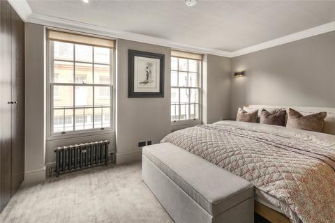 83 Cadogan Lane, London, SW1X 9DU