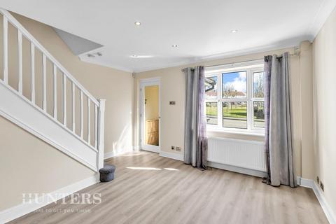 6 Hough Close, Oldham, OL8 2NZ