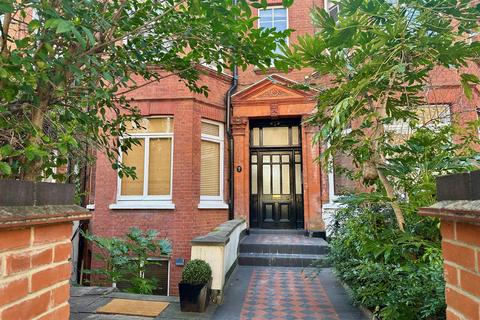 1 bedroom flat to rent, Compayne Gardens, South Hampstead, London NW6
