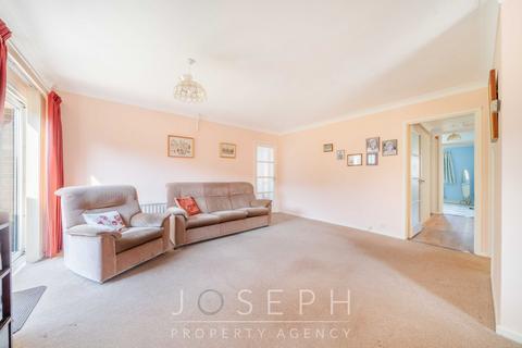 3 bedroom detached bungalow for sale, Eccles Road, Ipswich, IP2