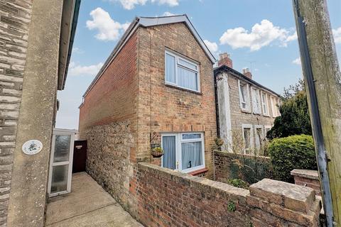 2 bedroom detached house for sale, Prince Street, Ryde, PO33 2SE