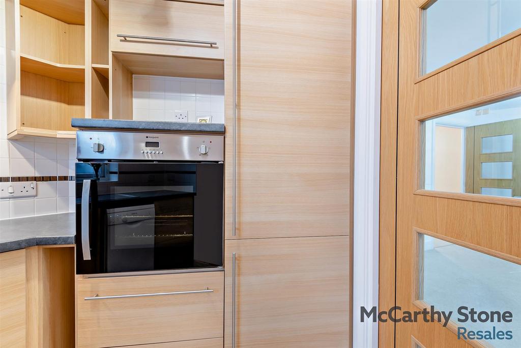 8675150-interior12-800.jpg