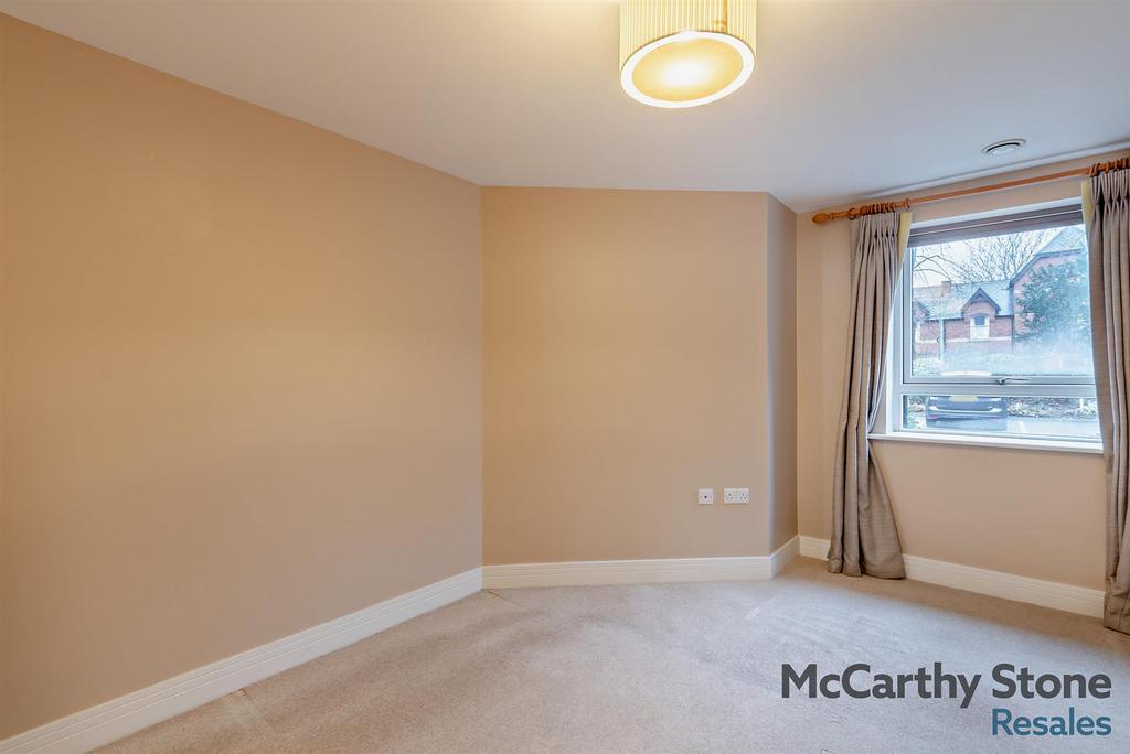 8675150-interior17-800.jpg