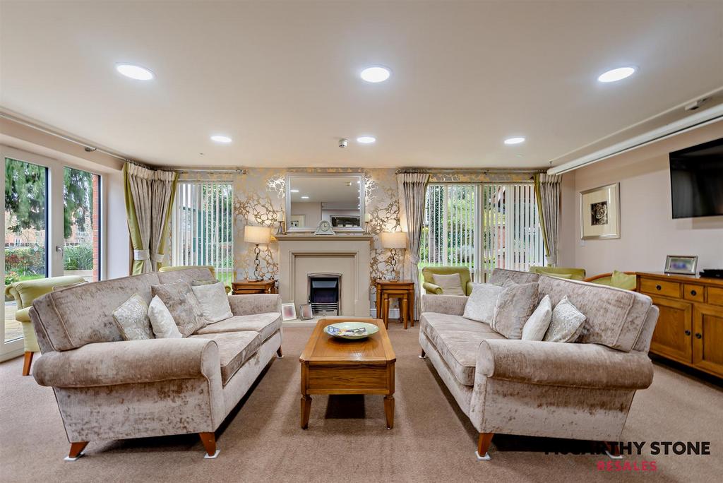 Communal Lounge