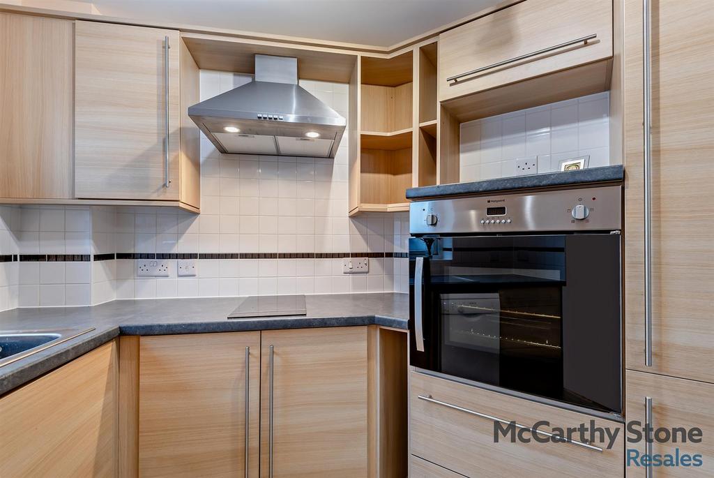 8675150-interior11-800.jpg