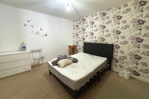 undefined, Guildford Road, Woking GU22