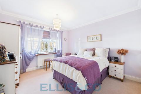 34 Dowgate Close, Tonbridge, TN9 2EL