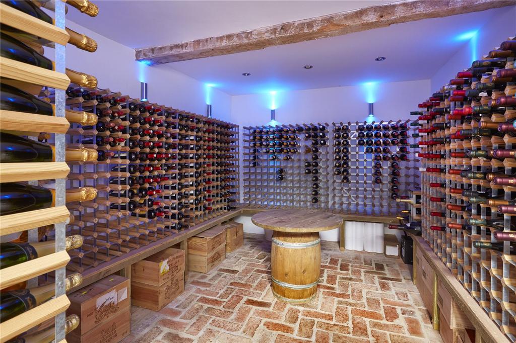 Cellar/Wine Room