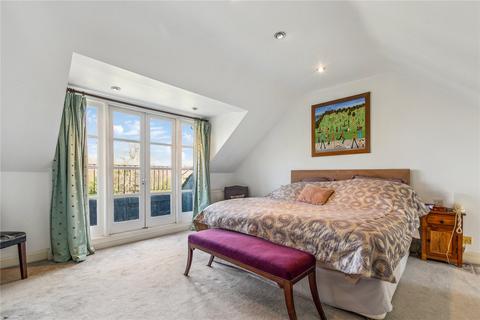 6 Burcote Road, London, SW18 3LQ