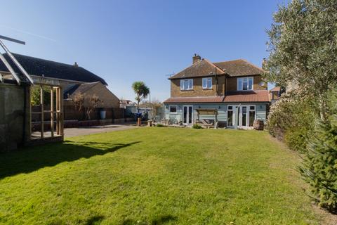 3 bedroom detached house for sale, Prospect Road, Birchington, CT7