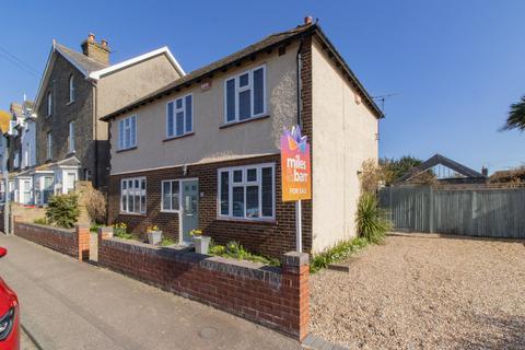 3 bedroom detached house for sale, Prospect Road, Birchington, CT7
