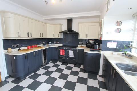 undefined, High street, Brierley Hill DY5