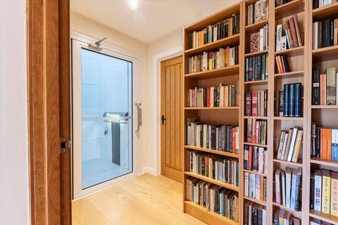 Oakstone House Atcombe Road, South Woodchester, Stroud, GL5 5EP