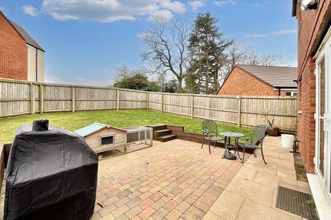 4 Lockley Walk, Stone, ST15 0FR