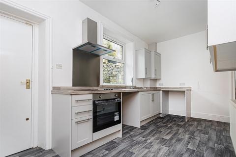 2 bedroom end of terrace house for sale, Halifax Old Road, Huddersfield HD2