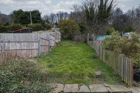 2 bedroom end of terrace house for sale, Halifax Old Road, Huddersfield HD2