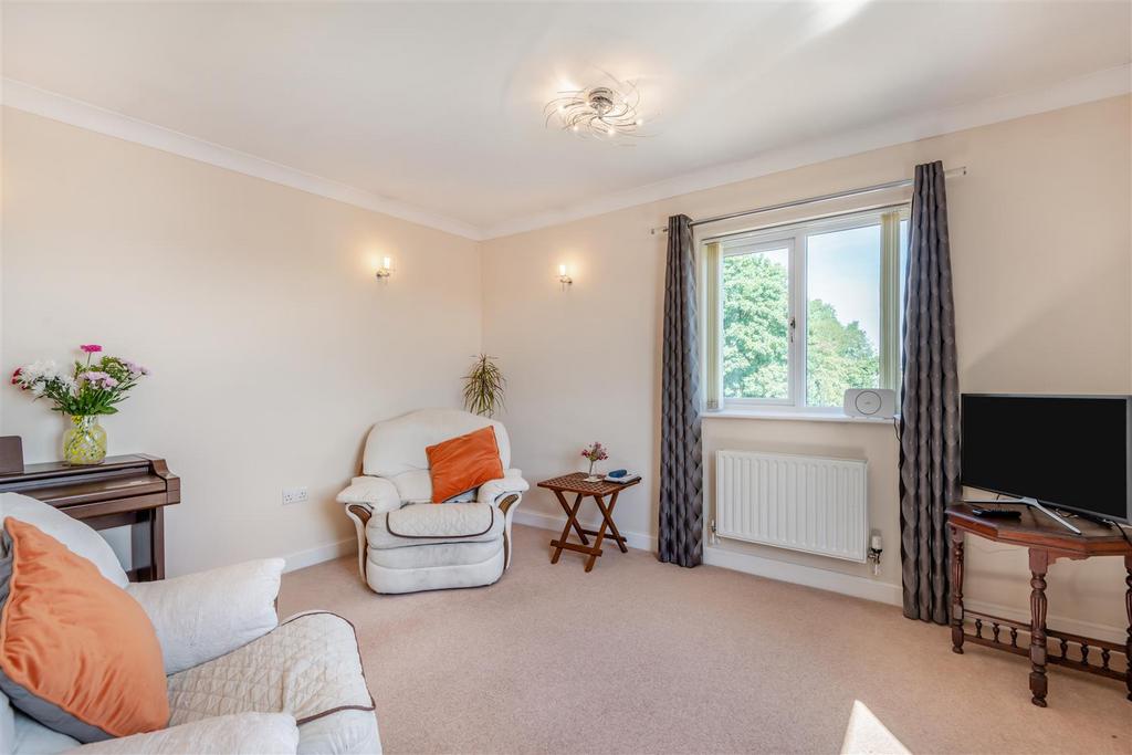 8615084-interior06.jpg
