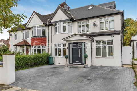 St Marys Crescent, NW4