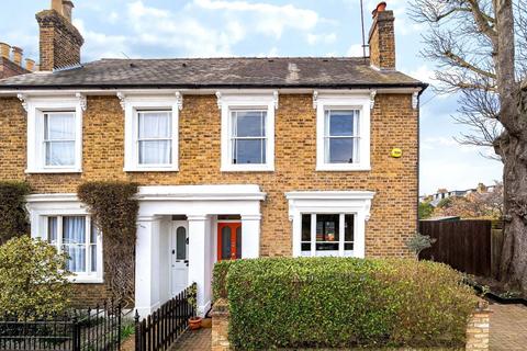 undefined, Victoria Road, Teddington, TW11