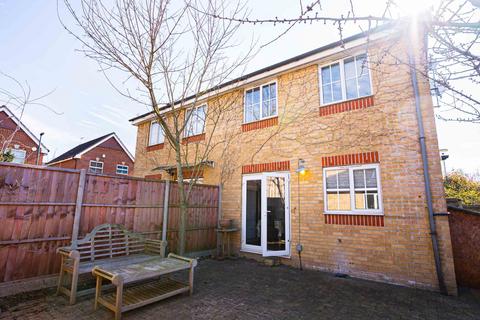 4 Kentlea Road, London, SE28 0JP