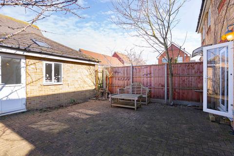 4 Kentlea Road, London, SE28 0JP