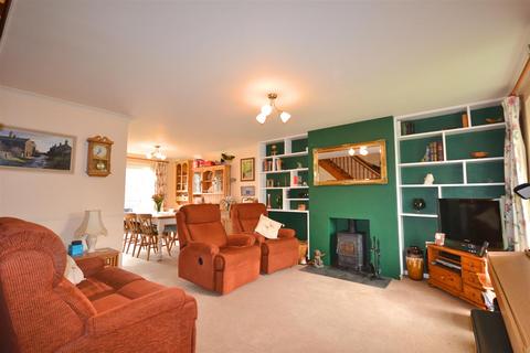 3 bedroom link detached house for sale, Paynes Close, Piddlehinton, Dorchester