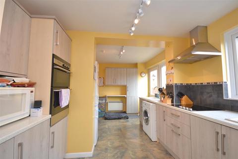 3 bedroom link detached house for sale, Paynes Close, Piddlehinton, Dorchester
