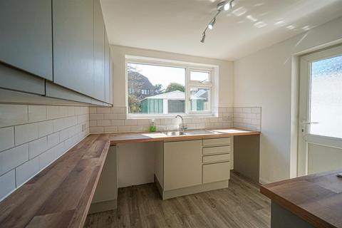 3 bedroom semi-detached house for sale, Bulverhythe Road, St. Leonards-On-Sea