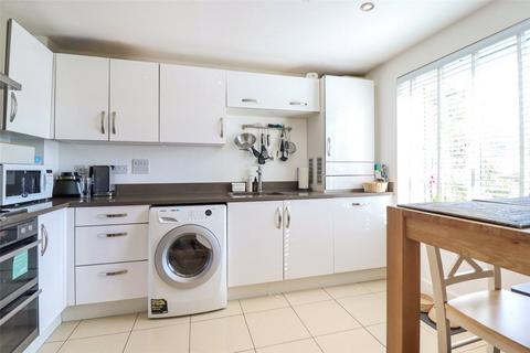 3 bedroom end of terrace house for sale, Kukri Gardens, Fleet GU52
