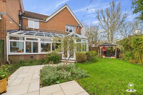 4 Campbell Road, Bramley, Tadley, RG26 5XG