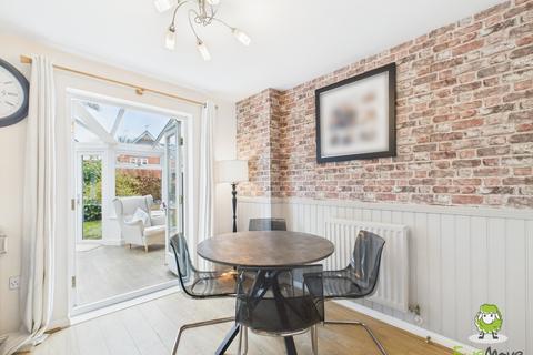 4 Campbell Road, Bramley, Tadley, RG26 5XG