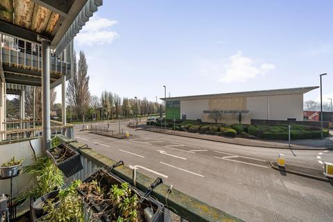3 bedroom apartment for sale, Suffolk Drive, Gloucestershire GL1