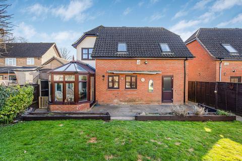 4 bedroom detached house for sale, Tawny Crescent, Hartford, Huntingdon.