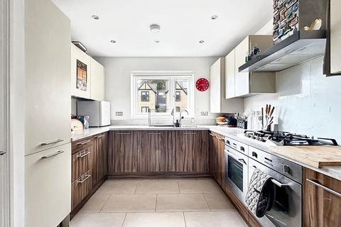 3 bedroom terraced house for sale, Nightingale Mews, Primrose Lane, Huntingdon.