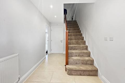 3 bedroom terraced house for sale, Nightingale Mews, Primrose Lane, Huntingdon.