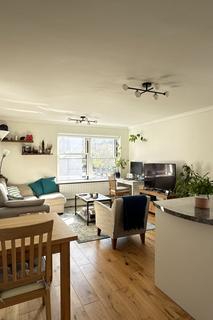 19 Thorne Road, London, SW8 2BZ