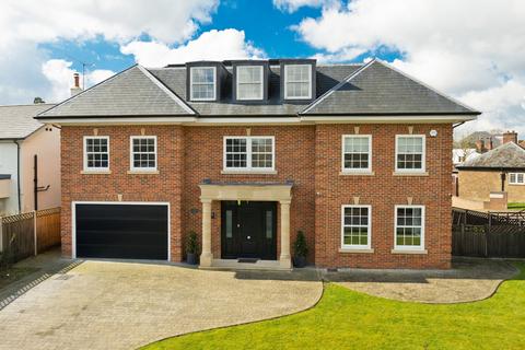 Clare House Fitzgerald Road, Thames Ditton, KT7 0TU