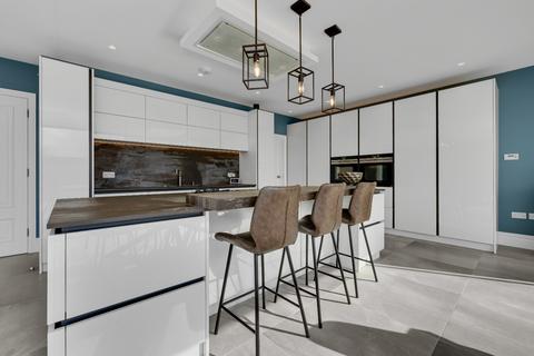 Clare House Fitzgerald Road, Thames Ditton, KT7 0TU