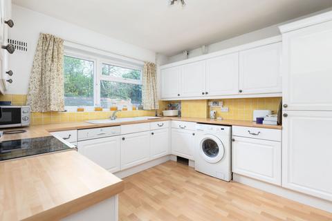 4 bedroom property for sale, Whitehill Road, Hitchin SG4