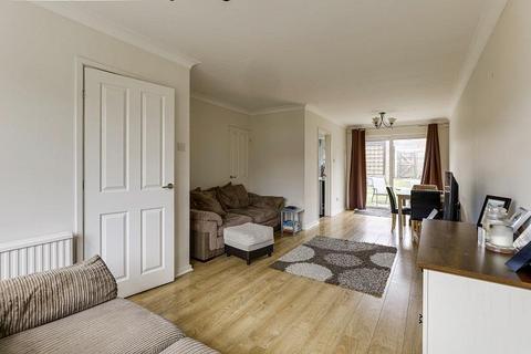54 Heathgate, Hertford Heath, Hertford, SG13 7PJ