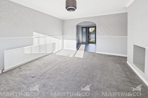 32 Headingley Road, Norton, Doncaster, DN6 9EN