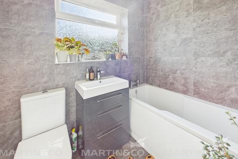 10 Manor Close, Norton, Doncaster, DN6 9DJ
