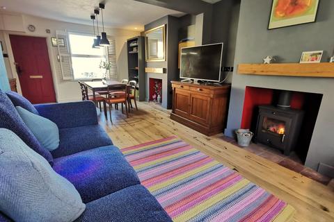 2 bedroom terraced house for sale, Staithe Road, Bungay