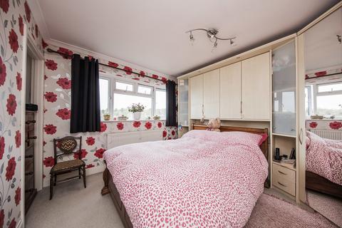 29 Combe End, Crowborough, TN6 1NJ