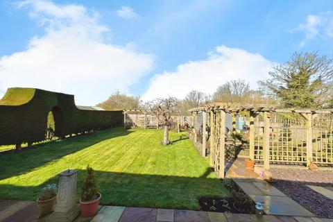 9 Beacon Way, Lympne, Hythe, CT21 4LJ
