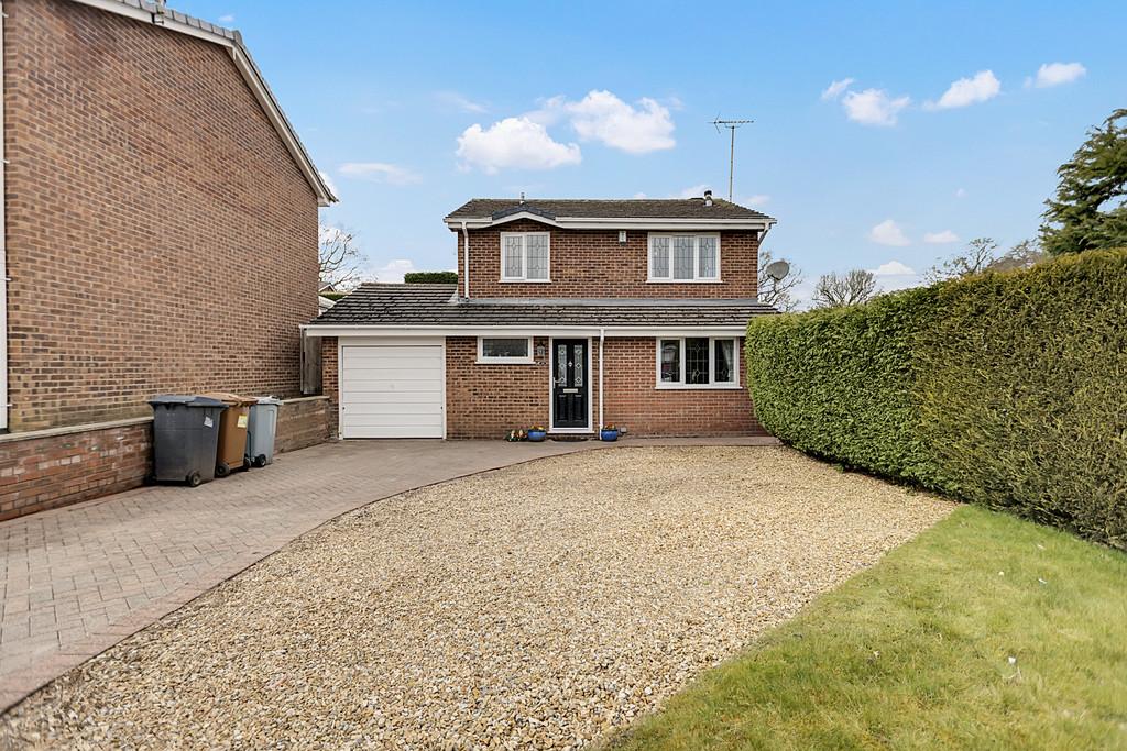 Brynlow Drive, Middlewich,Cheshire 4 bed detached house for sale - £315,000